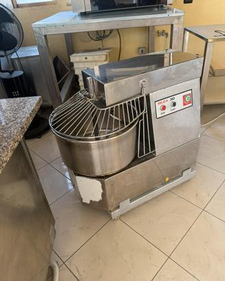 Impastatrice professionale 35kg