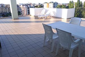 ATTICO TERRAZZATO VISTA MARE e USO BICI GRATUITO