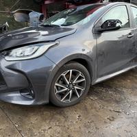 Ricambi usati per Toyota Yaris 1.5 Hydrid del 2022