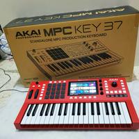 AKAI MPC KEY 37 CAMPIONATORE TASTIERA DJ PRODUCER