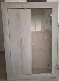 Vetrina sospesa Mondo Convenienza