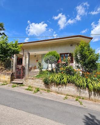 VILLA SINGOLA A SCURZOLENGO