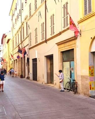 AMPIO APPARTAMENTO AL SECONDO PIANO NEL CENTRO STO