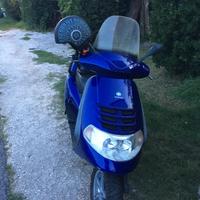 Piaggio hexagon 180