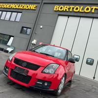 SUZUKI SWIFT per ricambi usati M13A