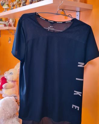 2  t-shirt da donna NIKE RUNNING 