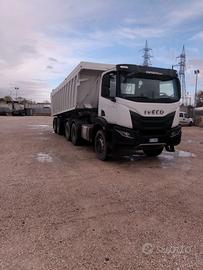 Iveco trakker
