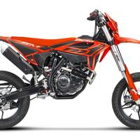RR 125 4T Motard T 2025 Rosso