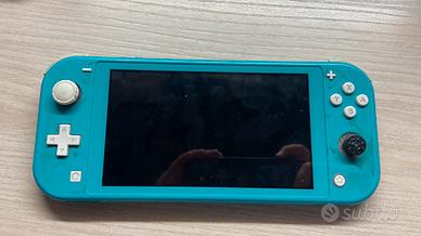 Nintendo Switch Lite con giochi