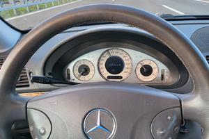 mercedes e 280 4 matic 