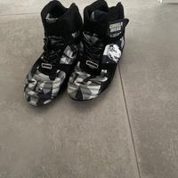 Scarpe gorilla wear