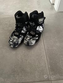 Scarpe gorilla wear