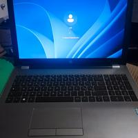 Hp 250 G6 i7 7 Gen. 8 Gb Ram+256 Gb Nvme Windows11