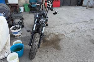 Ricambi Suzuki GZ 250 benz del 2000