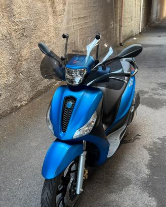 Medley 125 s