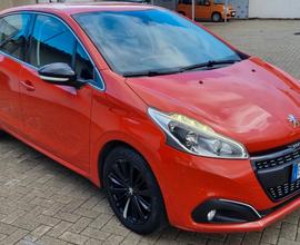 Peugeot 208 BlueHDi 75 5 porte Allure