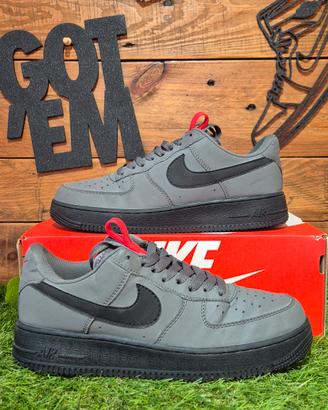 Nike Air Force 1 Tg 42