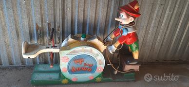 Giostra riproduzione pinocchio