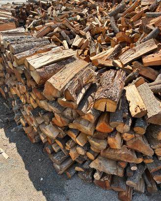 Legna secca di quercia e cerro