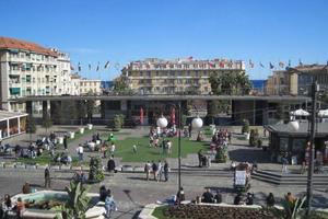 Bilocale ad uso transitorio in centro a sanremo