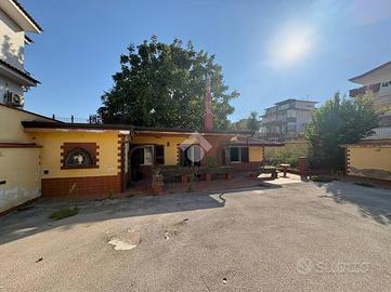 VILLA SINGOLA A ARZANO