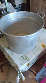 Pentolone per salsa