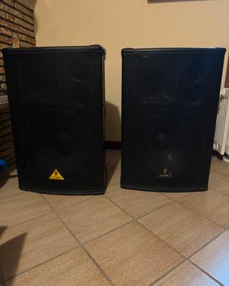 2 Casse Behringer Eurolive B1520 Pro 1 da riparare