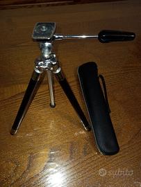 Cavalletto vintage per macchina fotografica