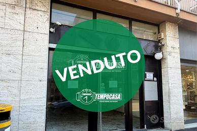 Negozio in Via Donizetti