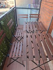2 Tavoli + 4 Sedie da Esterno – Pieghevoli