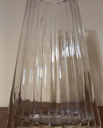 vaso in cristallo cannettato