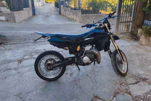 Husqvarna 125sm targata 