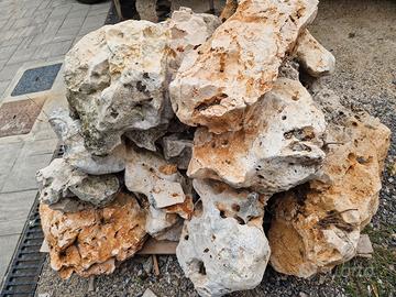 pietre per roccioso