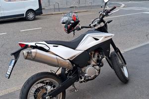 Husqvarna SM 630