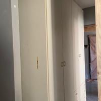 Armadio 4 Ante Bianco Moderno con Cassettiera 