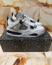 Air Jordan 4 Military Black