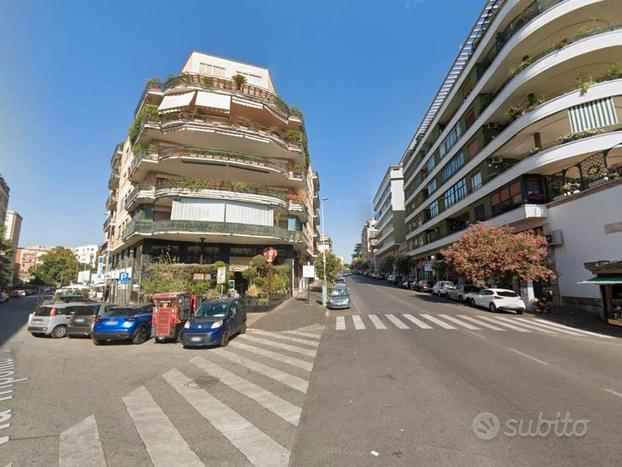 Stanza singola quartiere africano con balcone