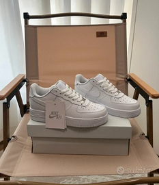 Nike Air Force 1 bianche EU 44