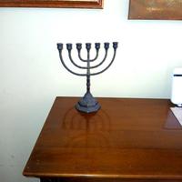 MENORAH antiquariato e MENORAH in legno intarsiato