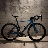 Scott Addict RC - Carbon Disc Shimano 105 Di2