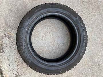 Treno gomme invernali 195/55 R16