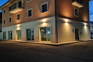 Via del Seminario fabbricato mq. 950 su 4 livelli