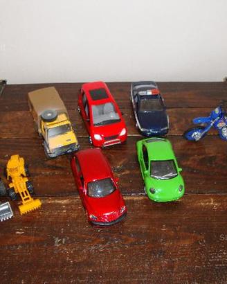 Automobiline metallo e plastica