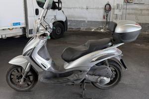 Piaggio Beverly tourer 250