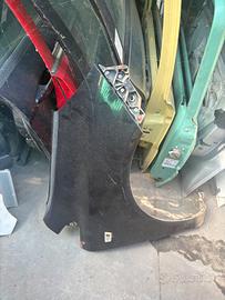 PARAFANGO ANTERIORE DESTRO OPEL CORSA ANNO:2010