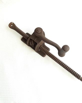 Raro argano a vite manuale in ghisa primi '900