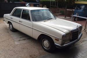 Mercedes benz 1972 benzina