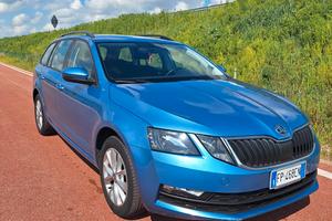 skoda octavia , unica proprietaria 