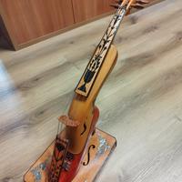 violino di liuteria a scarpa a spillo