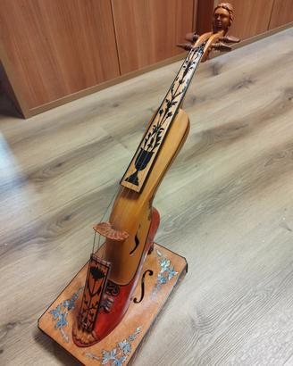 violino di liuteria a scarpa a spillo